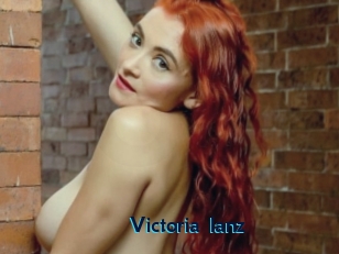 Victoria_lanz